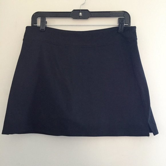 Tranquility by Colorado Clothing Black Activewear Stetch Skort Size Medium - Picture 2 of 3